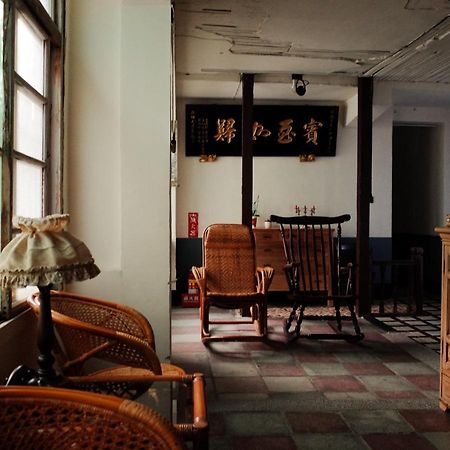 Neat Hostel Tainan Bagian luar foto