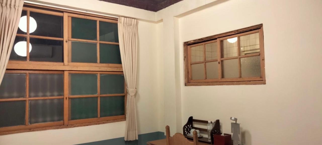 Neat Hostel Tainan Bagian luar foto