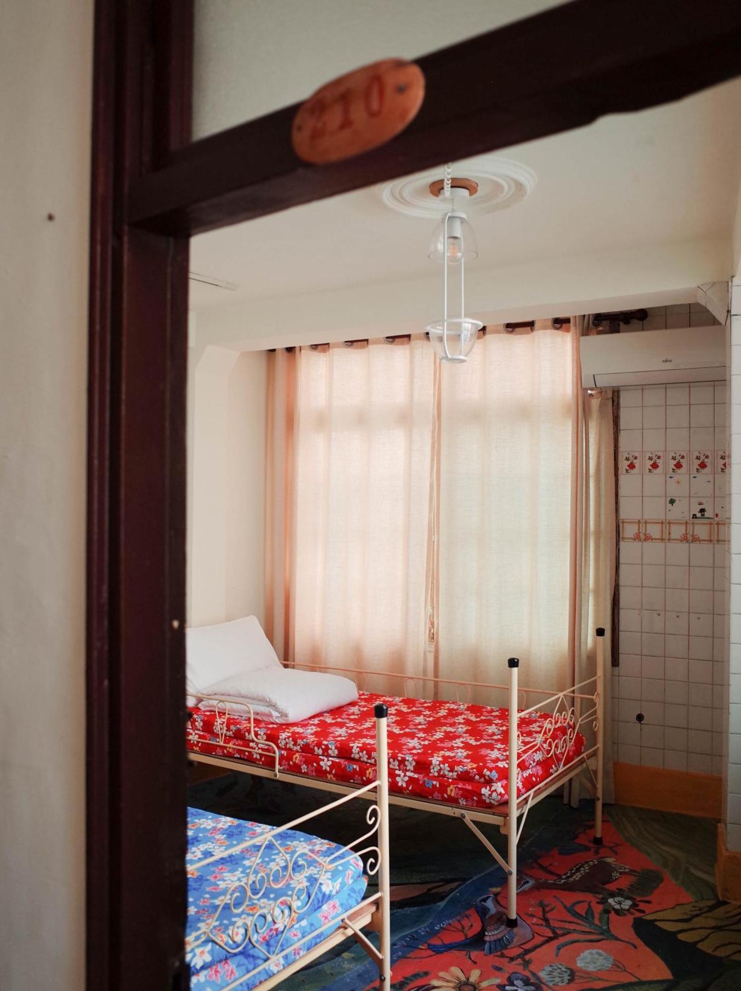 Neat Hostel Tainan Ruang foto